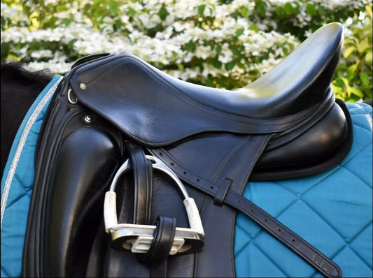 Why are Thinline Saddle Pads So Good for Horses and Riders?